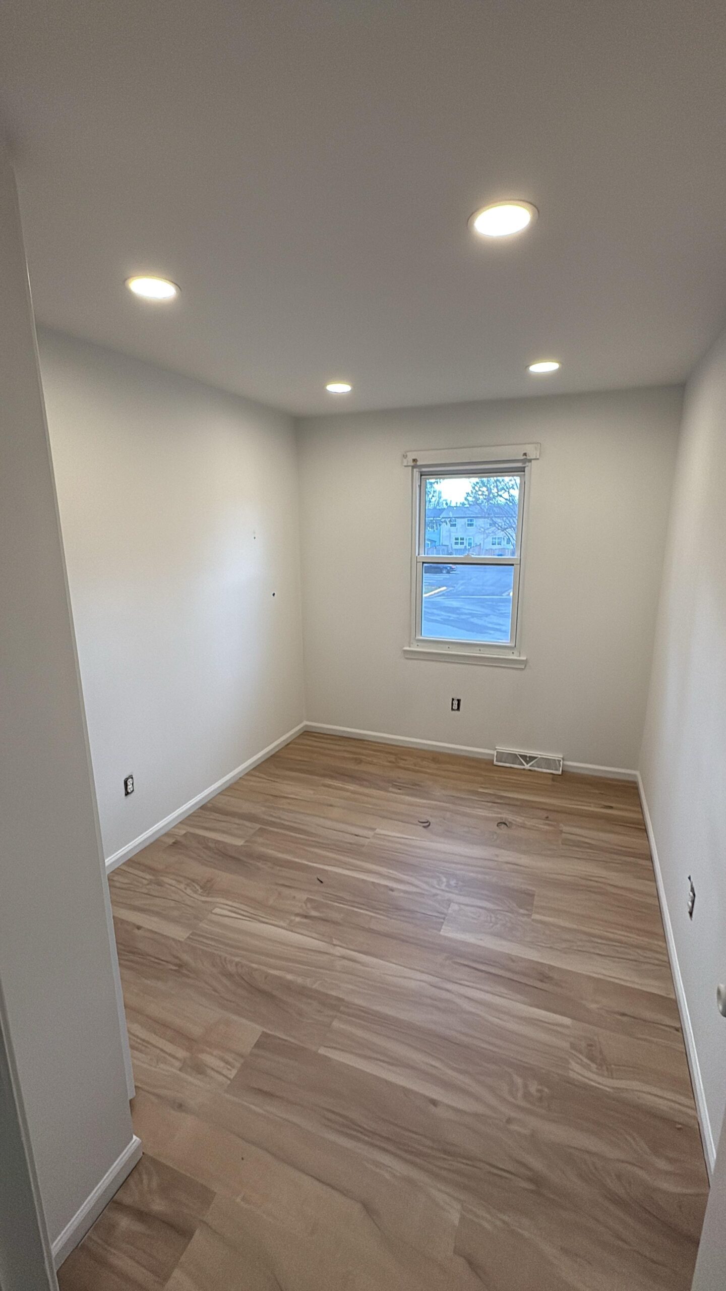 f53731b9-5d09-4ee7-a912-a5ad07c6cde3